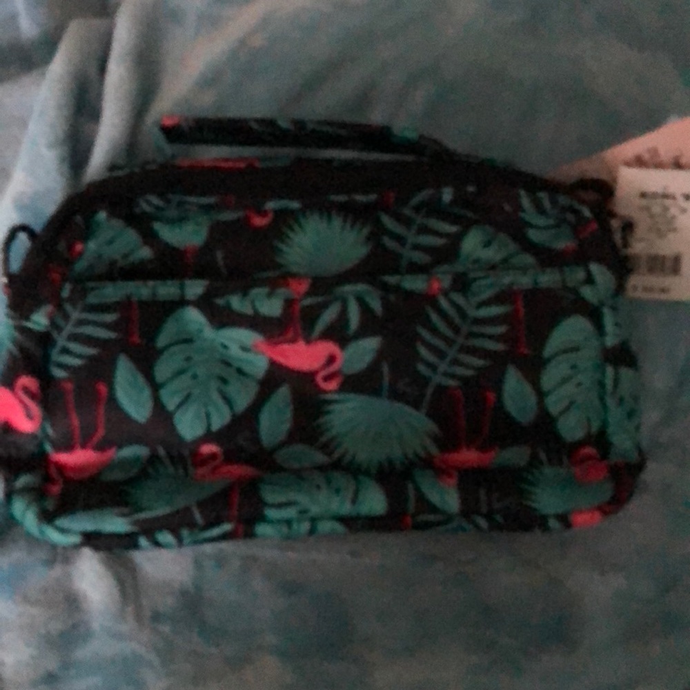 Lug brand SCOOP crossbody with RFID